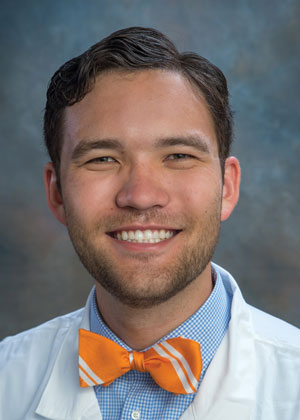 Alex Hwang, MD